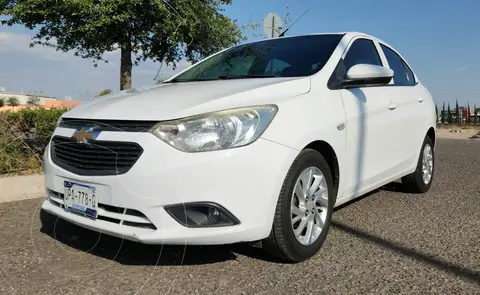 Chevrolet Aveo LT Bolsas de Aire y ABS Aut (Nuevo) usado (2018) color Blanco precio $179,000