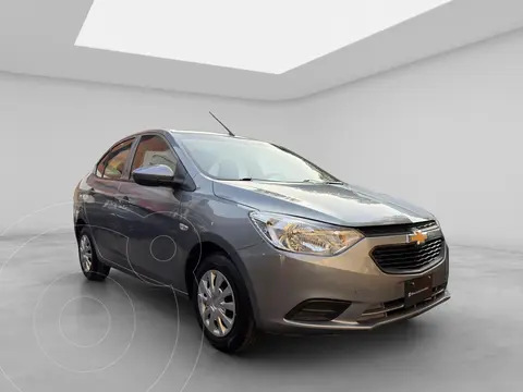 Chevrolet Aveo LS usado (2023) color Gris precio $210,000