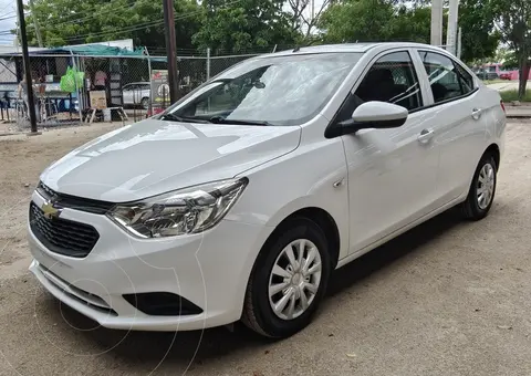 Chevrolet Aveo LS usado (2020) color Blanco precio $162,000
