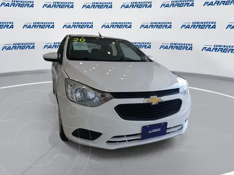 Chevrolet Aveo LS Aut usado (2020) color Blanco precio $199,000