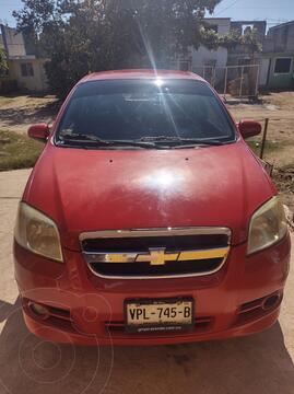Chevrolet Aveo Paq B usado (2010) color Rojo precio $87,000
