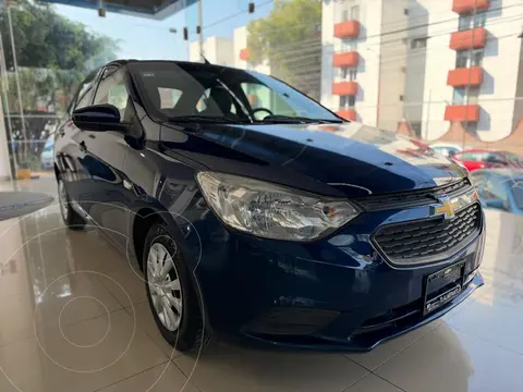 Chevrolet Aveo LS Aut usado (2023) color Azul Marino financiado en mensualidades(enganche $69,336 mensualidades desde $4,620)