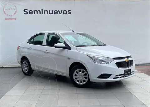 Chevrolet Aveo LS usado (2020) color Blanco precio $209,000
