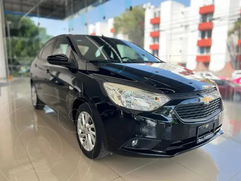 Chevrolet Aveo LT usado (2022) color Negro precio $218,000