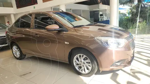 Chevrolet Aveo LT usado (2020) color caf financiado en mensualidades(enganche $47,976 mensualidades desde $4,838)