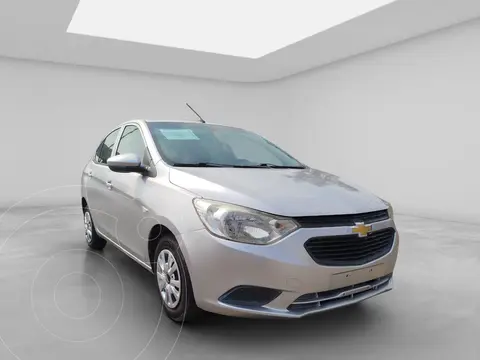 Chevrolet Aveo LS usado (2020) color Gris precio $185,000