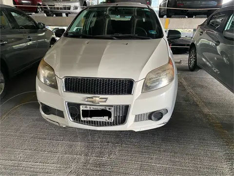 Chevrolet Aveo Paq C usado (2014) color Blanco precio $100,000