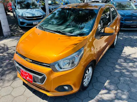 Chevrolet Beat Hatchback LTZ usado (2020) color Naranja financiado en mensualidades(enganche $40,044 mensualidades desde $3,557)