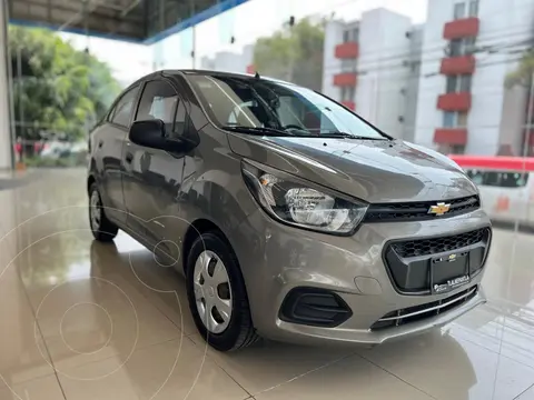 Chevrolet Beat Hatchback LT usado (2019) color Gris precio $169,000