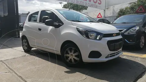 foto Chevrolet Beat Hatchback LS usado (2021) color Blanco precio $215,800
