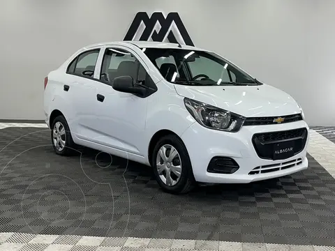 Chevrolet Beat Hatchback LT usado (2021) color Blanco precio $189,999