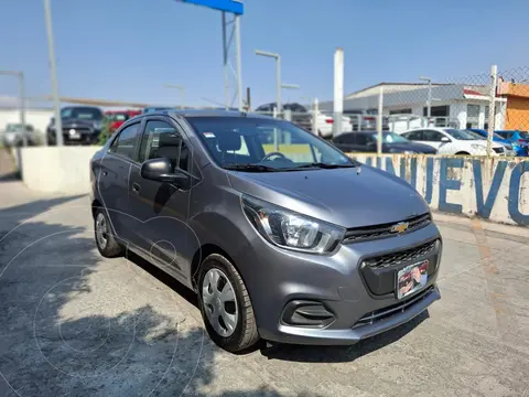 Chevrolet Beat Hatchback LTZ usado (2020) color Gris precio $185,000