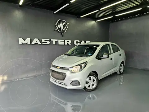 Chevrolet Beat Hatchback LT usado (2018) color plateado precio $169,000