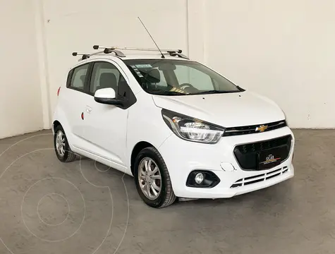 Chevrolet Beat Hatchback LTZ usado (2019) color Blanco financiado en mensualidades(enganche $48,106 mensualidades desde $3,709)