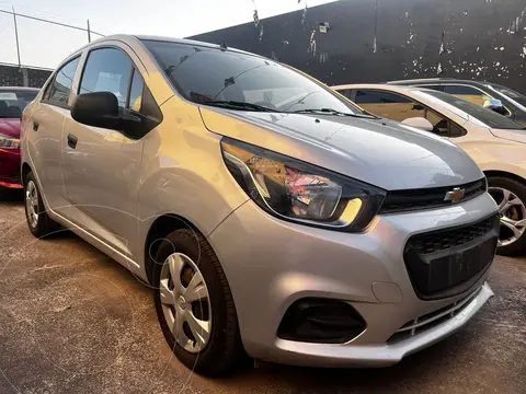 Chevrolet Beat Hatchback LT usado (2021) color Gris precio $195,000