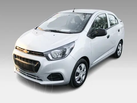 foto Chevrolet Beat Hatchback LTZ usado (2020) color plateado precio $216,350