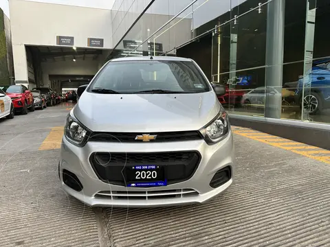 Chevrolet Beat Notchback LT Sedan usado (2019) color Plata Metalico financiado en mensualidades(enganche $58,946 mensualidades desde $5,081)