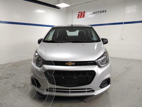 foto Chevrolet Beat Notchback LT Sedán usado (2020) color Plata precio $185,000