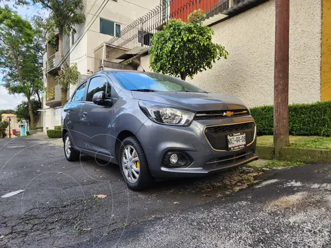 Chevrolet Beat Notchback LTZ Sedan usado (2020) color Gris precio $205,000