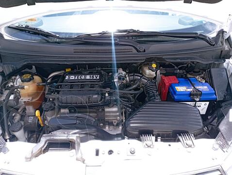 Chevrolet Beat Notchback LTZ Sedan usado (2019) color Blanco precio $200,000