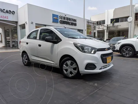 foto Chevrolet Beat Notchback LT usado (2021) color Blanco precio $178,400
