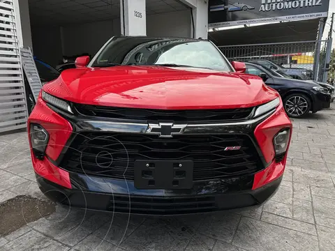 Chevrolet Blazer RS usado (2023) color Rojo Lava financiado en mensualidades(enganche $152,000 mensualidades desde $20,929)