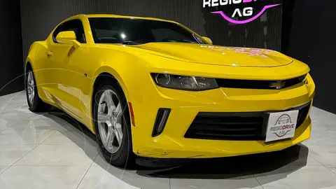 Chevrolet Camaro LT 2.0 T usado (2017) color Amarillo precio $369,900