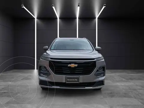 Chevrolet Captiva Sport LT usado (2022) color Plata financiado en mensualidades(enganche $70,560 mensualidades desde $8,043)