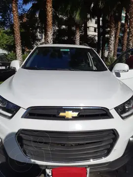Chevrolet Captiva  2.4L LS 4X2  Aut usado (2018) color Blanco precio $17.990.000