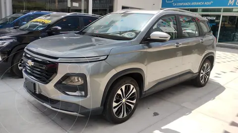 Chevrolet Captiva Premier usado (2023) color Gris financiado en mensualidades(enganche $122,360 mensualidades desde $9,916)