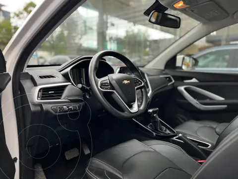 Chevrolet Captiva LT 7 pas usado (2023) color Blanco financiado en mensualidades(enganche $109,140 mensualidades desde $7,272)