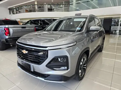 Chevrolet Captiva Premier usado (2023) color plateado precio $339,800