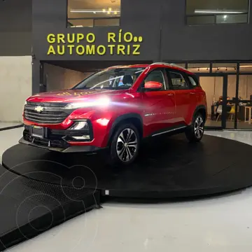 Chevrolet Captiva LT 5 pas usado (2024) color Rojo financiado en mensualidades(enganche $47,652 mensualidades desde $10,047)