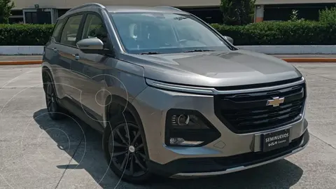 Chevrolet Captiva LT 7 pas usado (2022) color plateado financiado en mensualidades(enganche $66,074 mensualidades desde $7,603)
