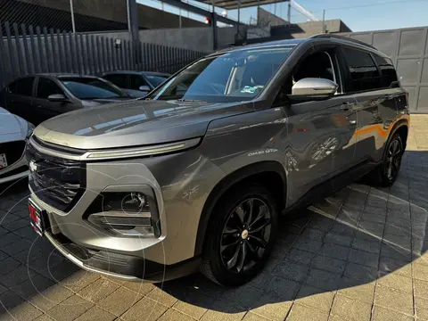 Chevrolet Captiva LT 5 pas usado (2023) color plateado financiado en mensualidades(enganche $88,562 mensualidades desde $6,772)