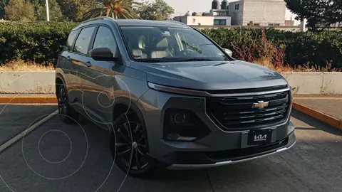 Chevrolet Captiva LT 7 pas usado (2022) color Gris precio $299,800