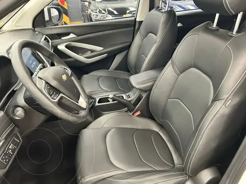 Chevrolet Captiva LT 5 pas usado (2022) color Blanco financiado en mensualidades(enganche $129,162 mensualidades desde $5,636)