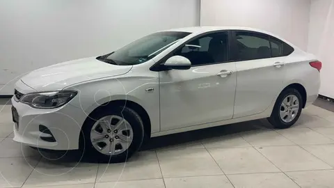 Chevrolet Cavalier LS Aut usado (2020) color Blanco financiado en mensualidades(enganche $66,250 mensualidades desde $3,909)