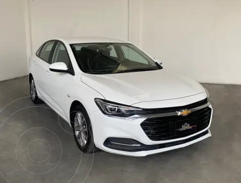 Chevrolet Cavalier LS usado (2023) color Blanco financiado en mensualidades(enganche $83,044 mensualidades desde $6,403)