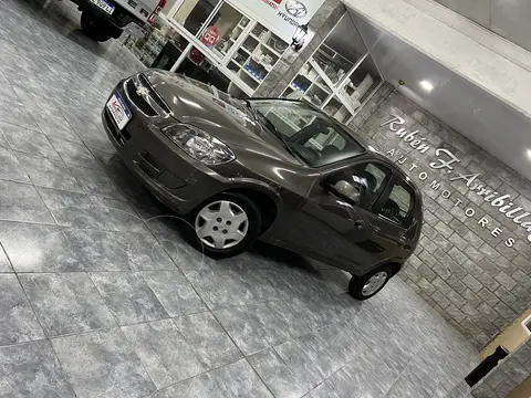 foto Chevrolet Celta LT 5P usado (2014) color Marrón precio $2.550.000