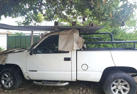 Chevrolet Chevette SINCRONICO usado (1990) color Blanco precio u$s2.900