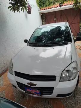Chevrolet Chevy Sedan Paq H usado (2010) color Blanco precio $79,900