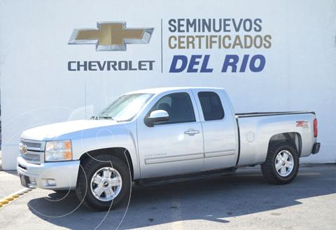 Chevrolet Cheyenne Cabina Doble LTZ 4X4 usado (2013) color Plata precio $320,000