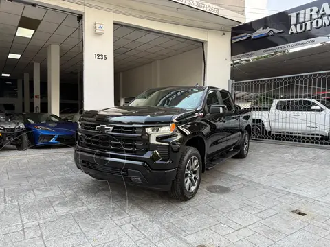 Chevrolet Cheyenne RST CD usado (2024) color Negro precio $1,097,000
