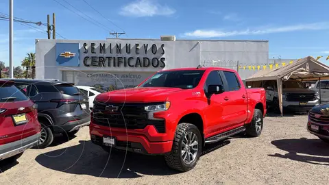 Chevrolet Cheyenne LT 4X4 usado (2023) color Rojo precio $837,500