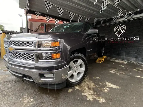 Chevrolet Cheyenne 2500 4x4 Doble Cab LT Z71 usado (2015) color Gris precio $419,900