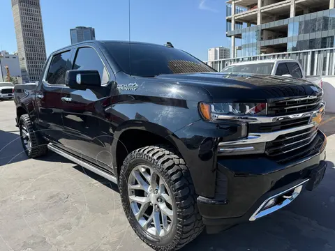 Chevrolet Cheyenne High Country CD usado (2019) color Negro precio $859,000