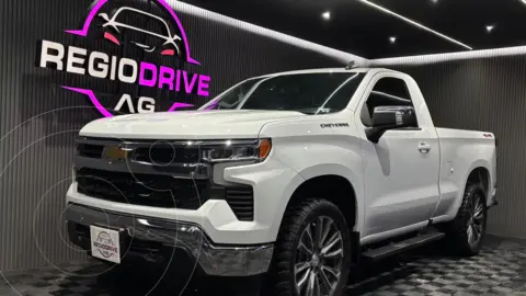 Chevrolet Cheyenne LT 4X4 usado (2024) color Blanco precio $959,900