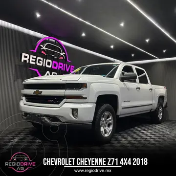 Chevrolet Cheyenne 2500 4x4 Doble Cab LT Z71 usado (2018) color Blanco financiado en mensualidades(enganche $208,829 mensualidades desde $11,492)