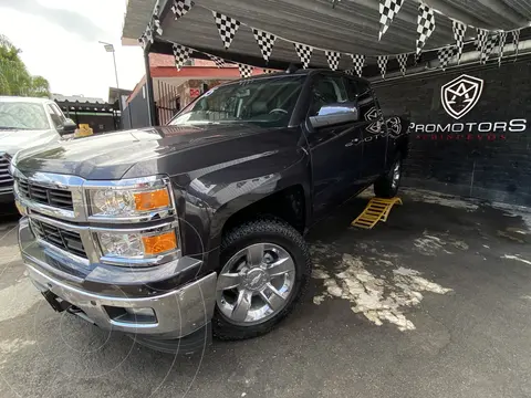 Chevrolet Cheyenne 2500 4x4 Doble Cab LTZ usado (2015) color Gris Tormenta precio $424,900